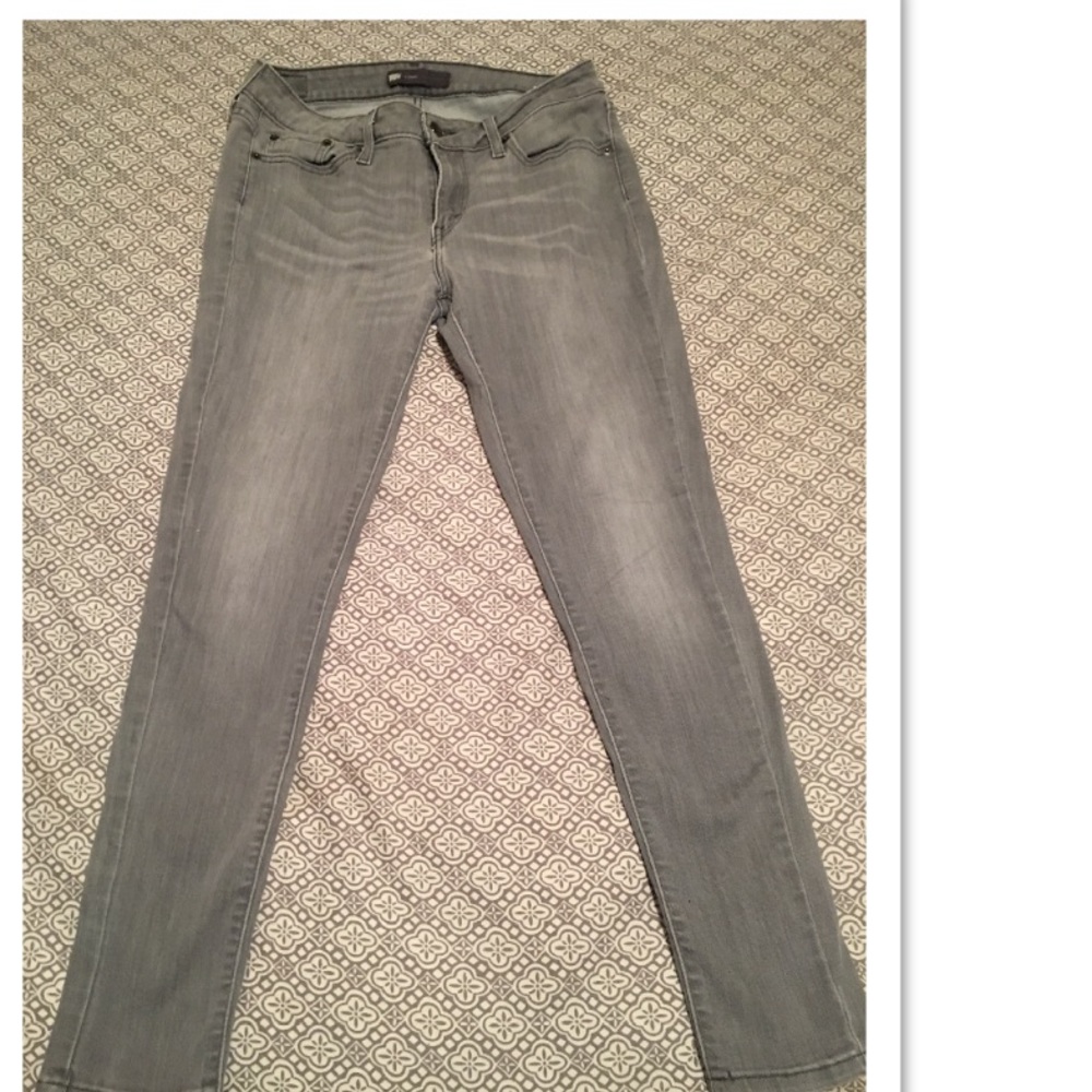 Levi skinny jeans W31 L30